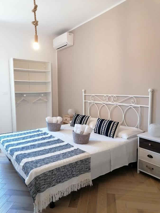 Villa Per Vacanze Isola فانوسا المظهر الخارجي الصورة