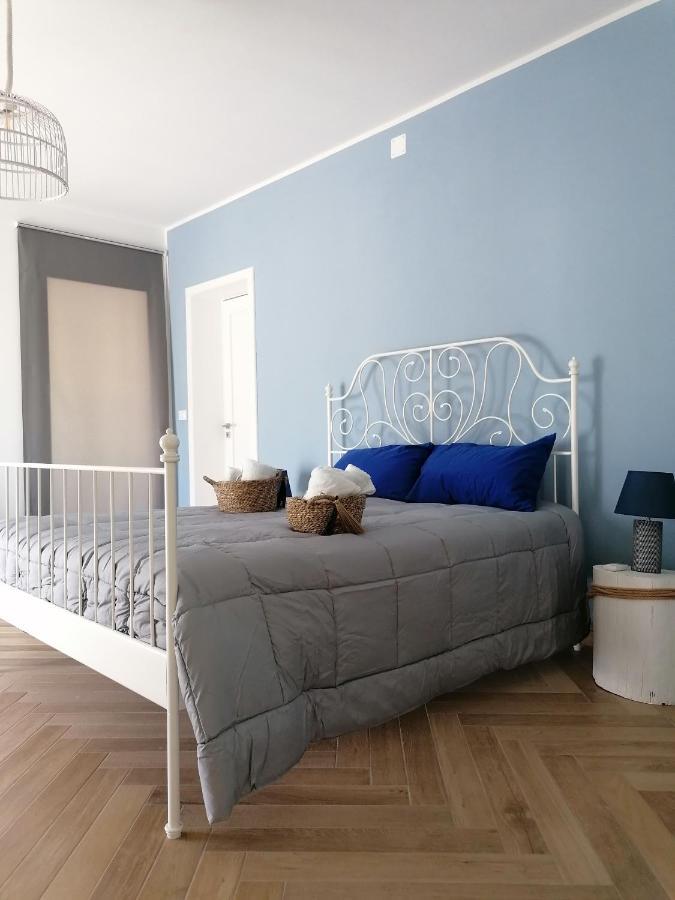 Villa Per Vacanze Isola فانوسا المظهر الخارجي الصورة