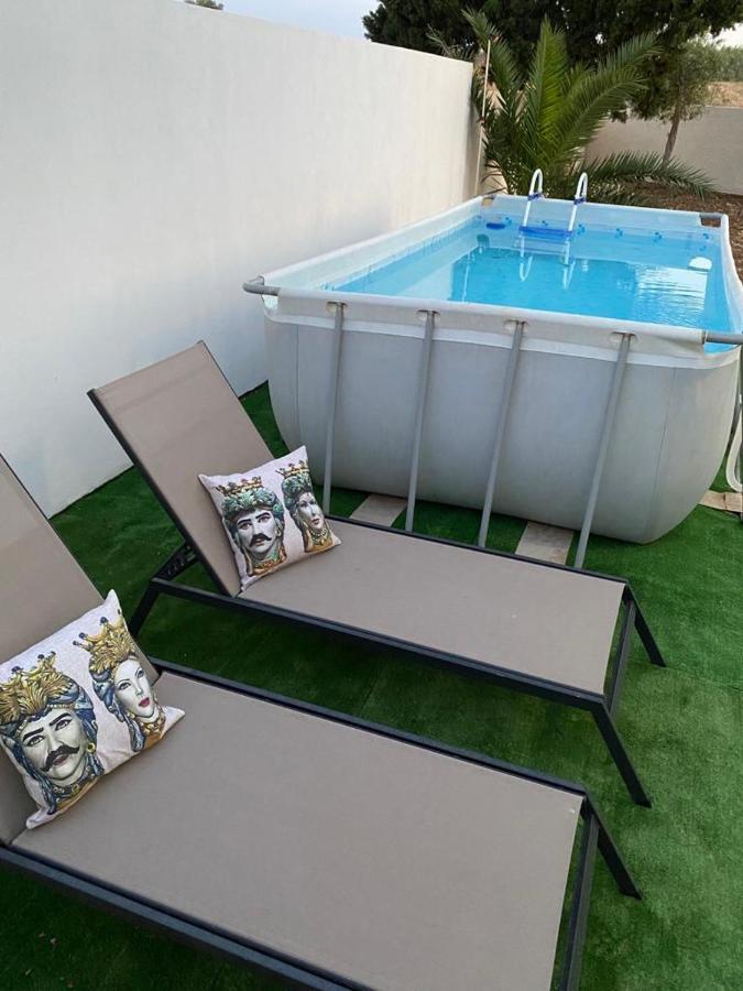 Villa Per Vacanze Isola فانوسا المظهر الخارجي الصورة