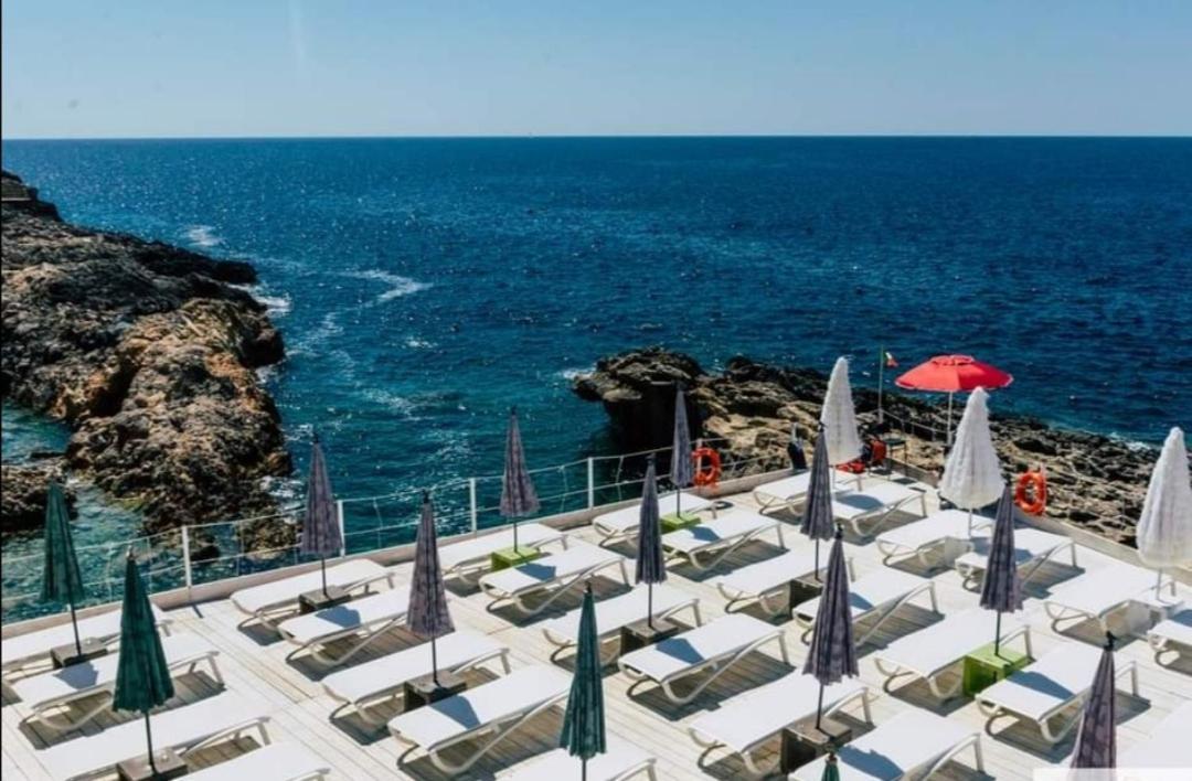 Villa Per Vacanze Isola فانوسا المظهر الخارجي الصورة